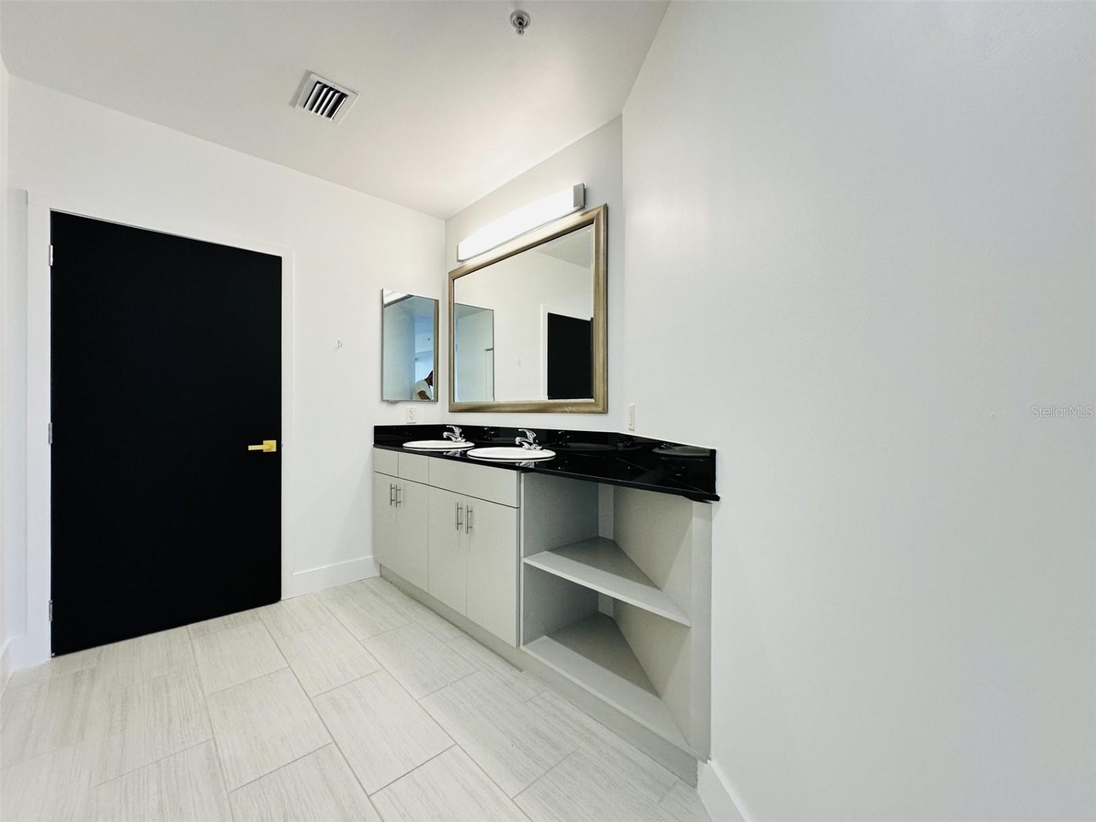 111-3 WASHINGTON ST, ORLANDO, FL, 32801