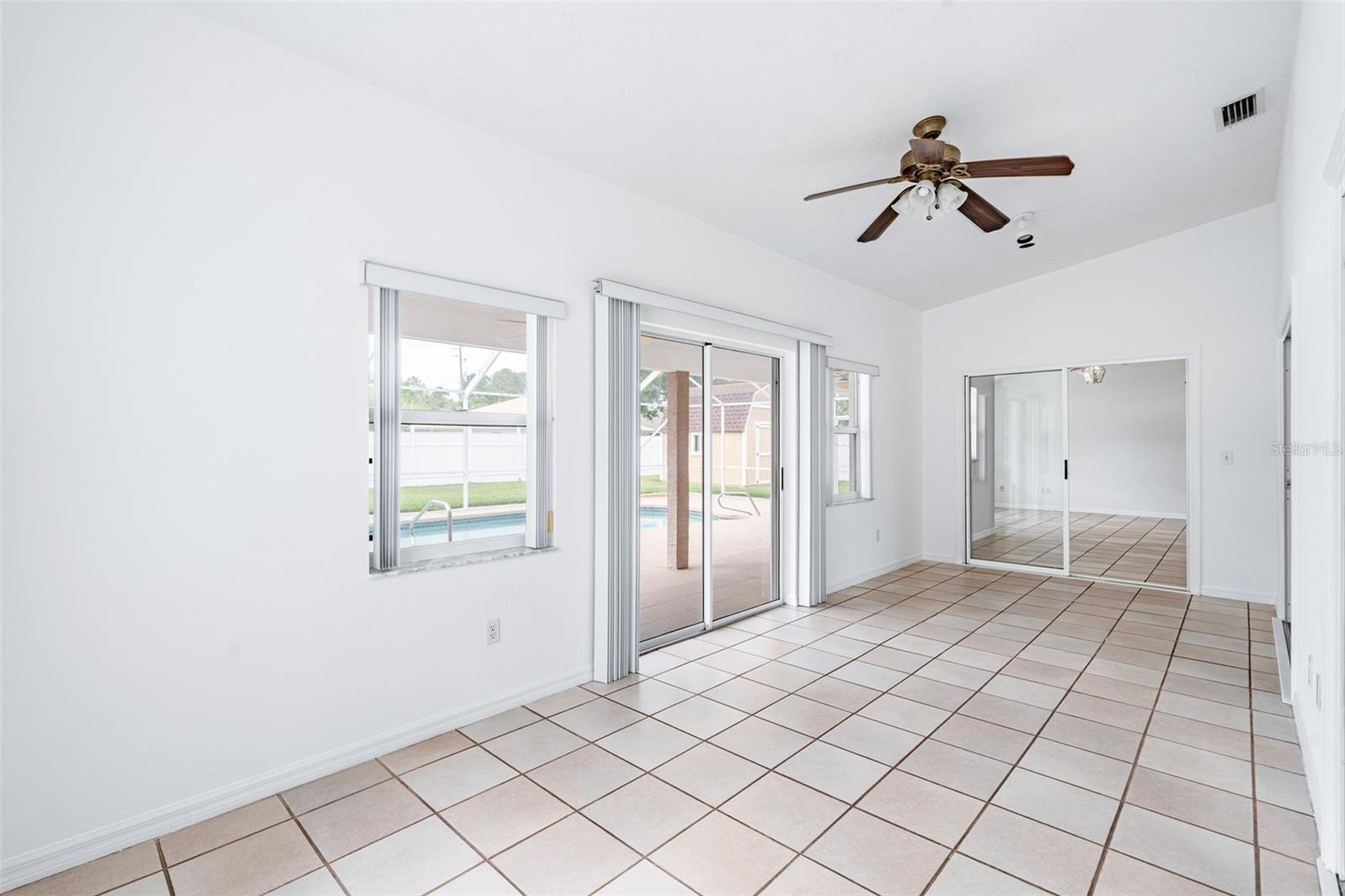 26 PILLAR LN, PALM COAST, FL, 32164