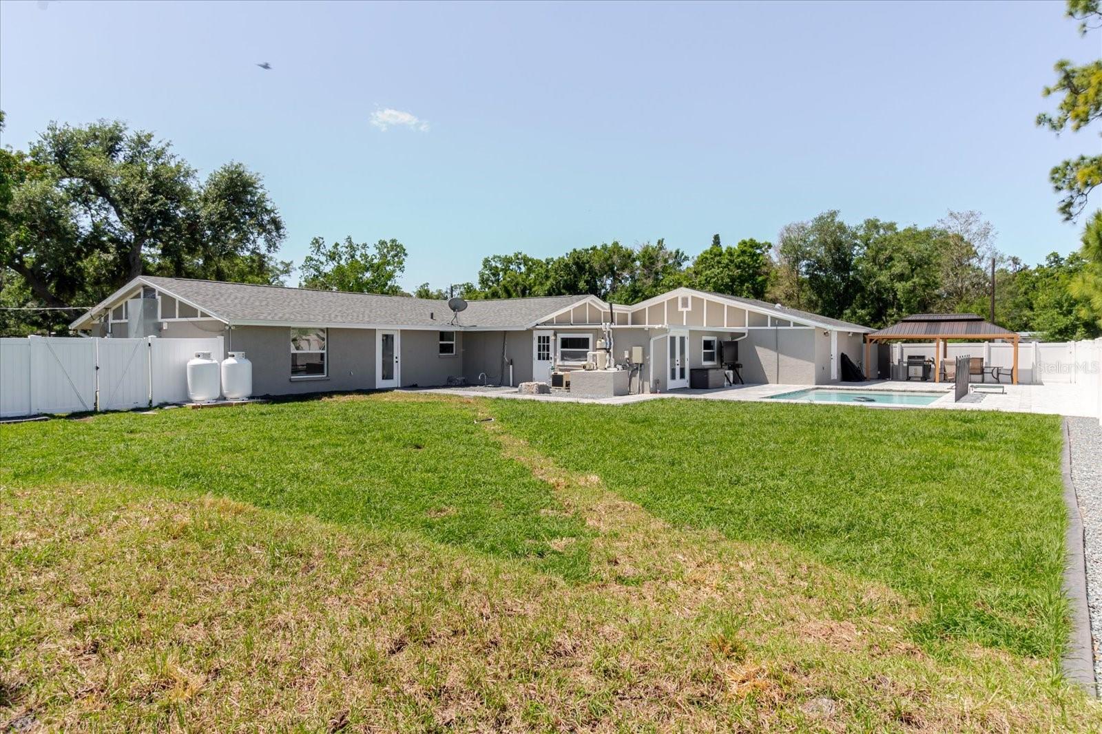 8105 BROWER DR, BRADENTON, FL, 34211