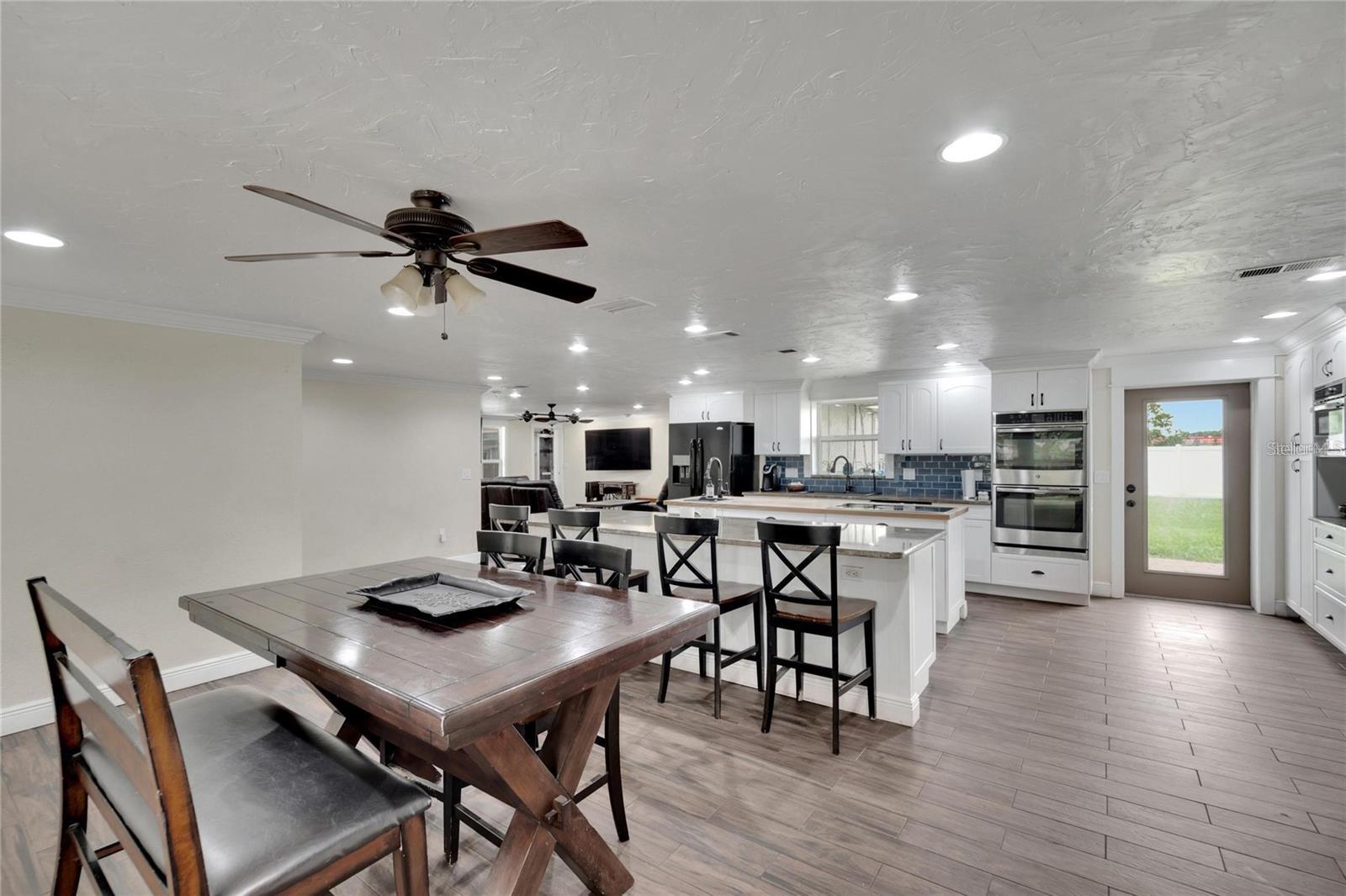 8105 BROWER DR, BRADENTON, FL, 34211