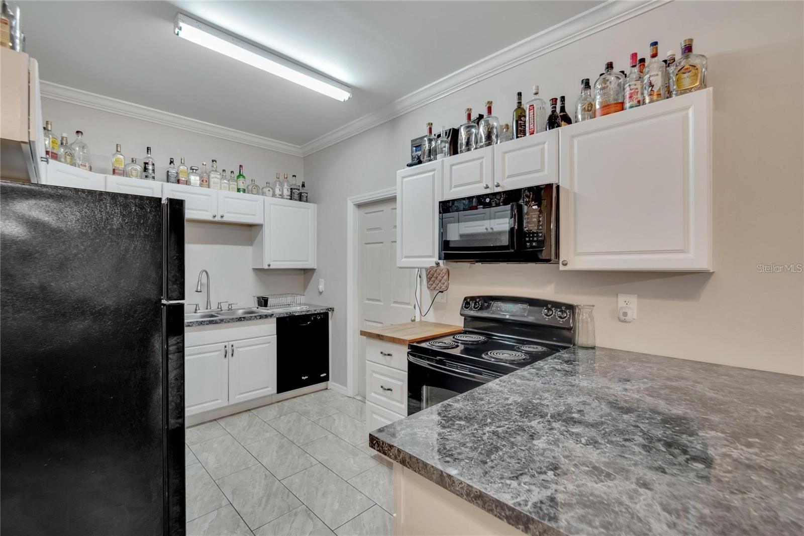 8105 BROWER DR, BRADENTON, FL, 34211