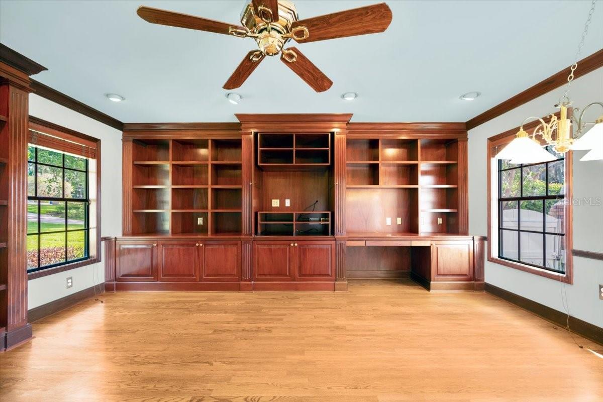 1310 ROLLING WOODS LN, LAKELAND, FL, 33813