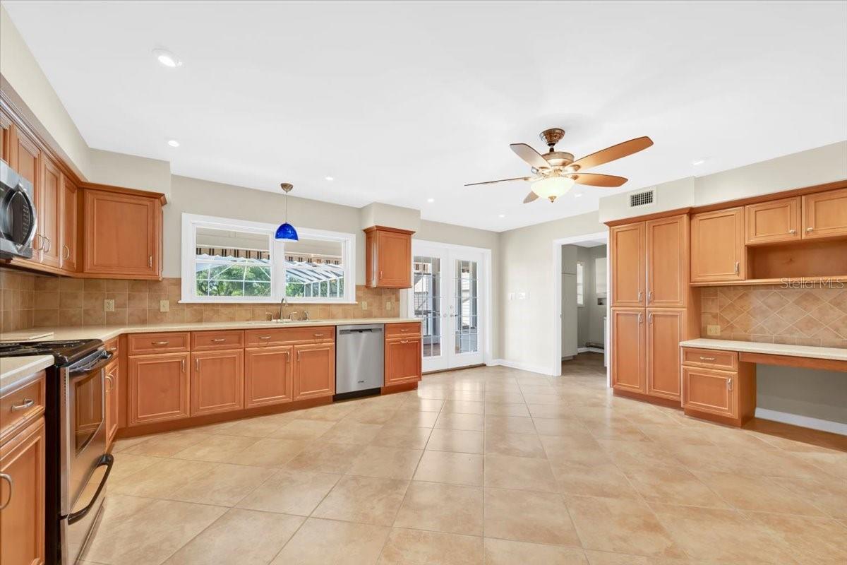 1310 ROLLING WOODS LN, LAKELAND, FL, 33813