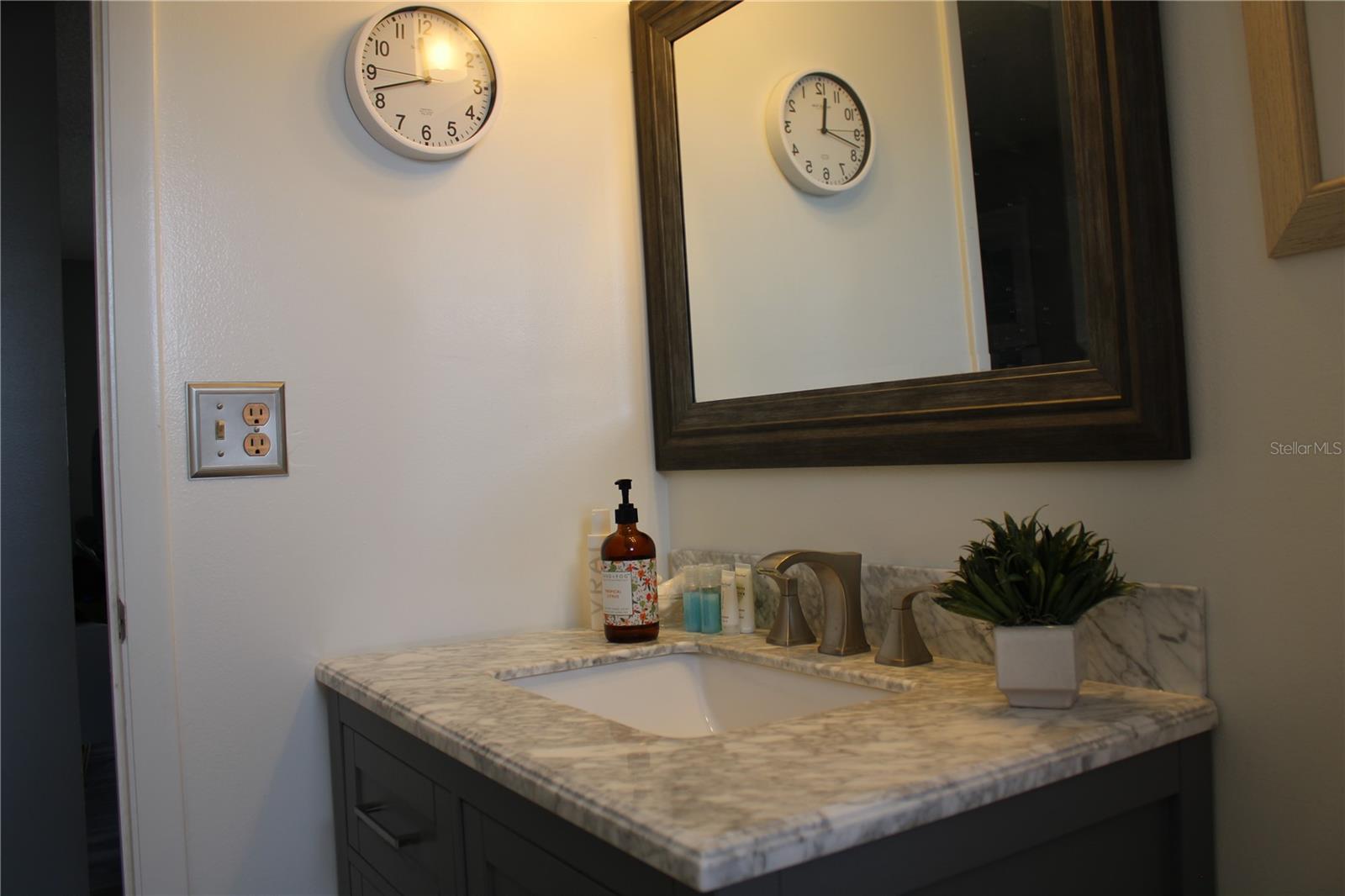 4240 IRONWOOD CIR #404, BRADENTON, FL, 34209