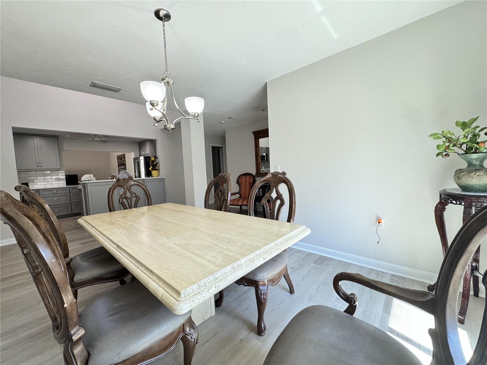 6403 MEADOWLARK LN, BRADENTON, FL, 34210