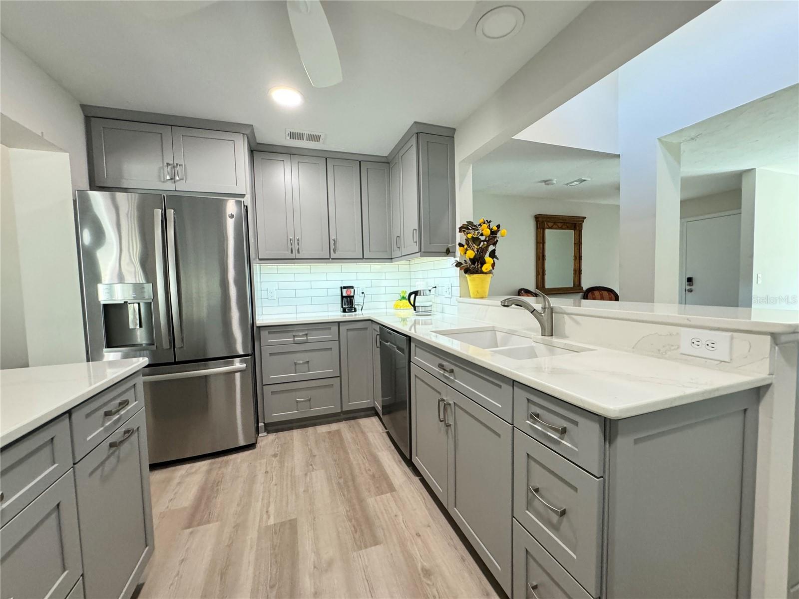 6403 MEADOWLARK LN, BRADENTON, FL, 34210
