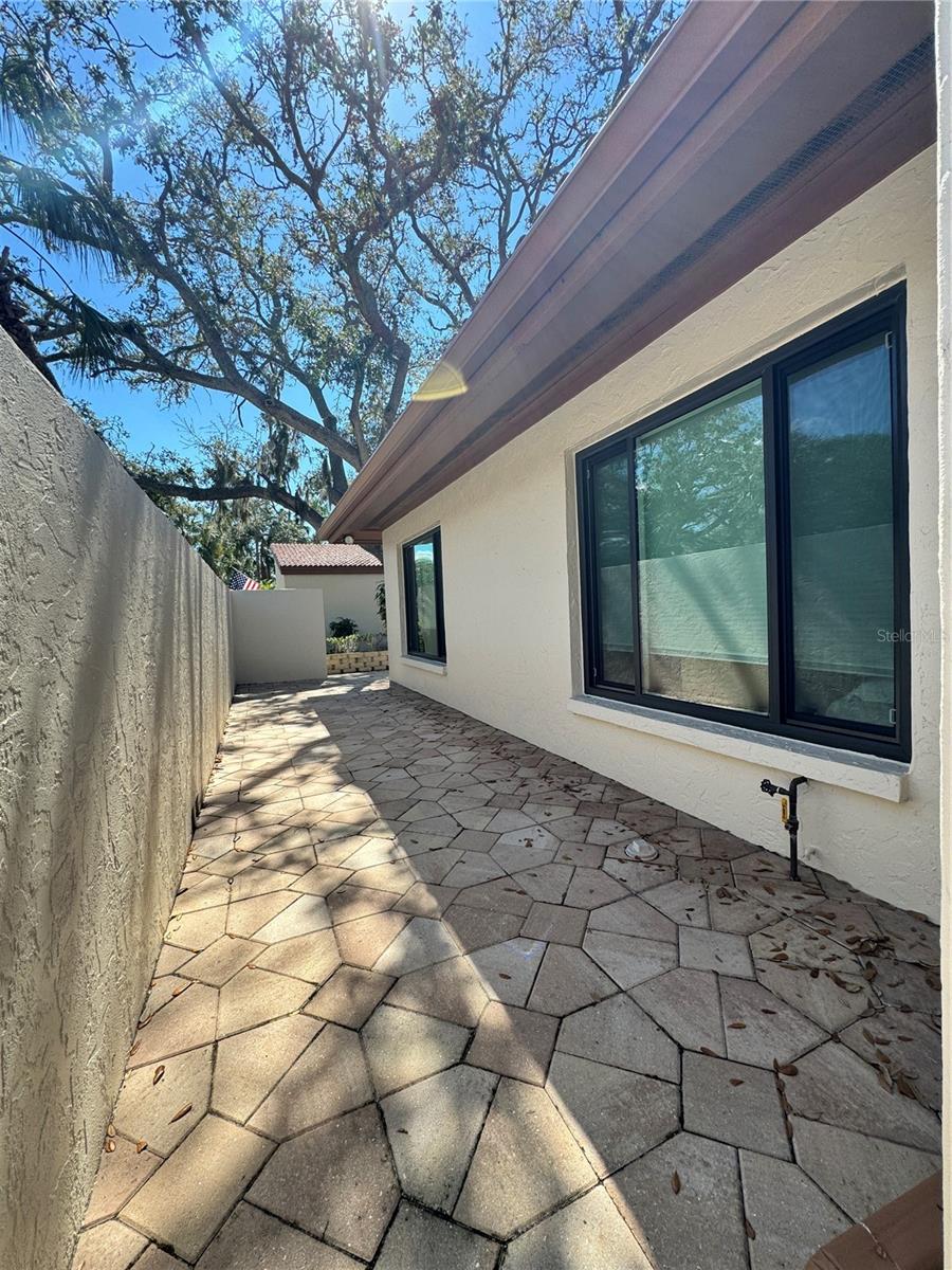 6403 MEADOWLARK LN, BRADENTON, FL, 34210