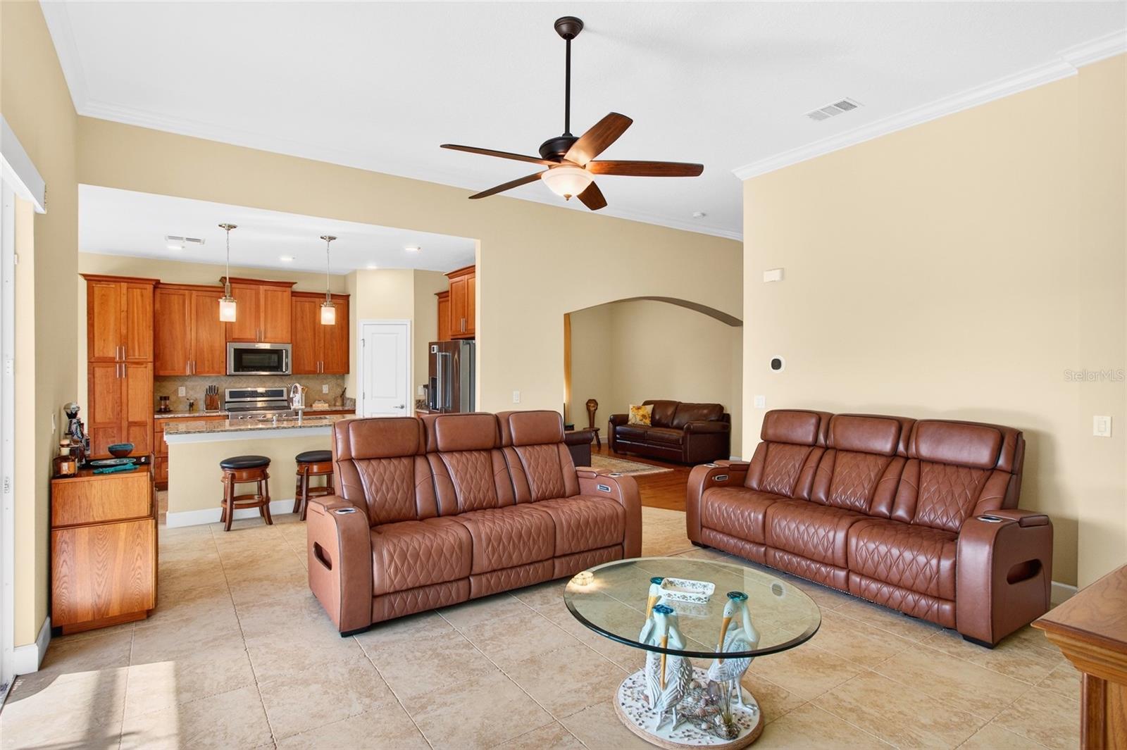 3863 BEDFORD AVE, WINTER HAVEN, FL, 33884