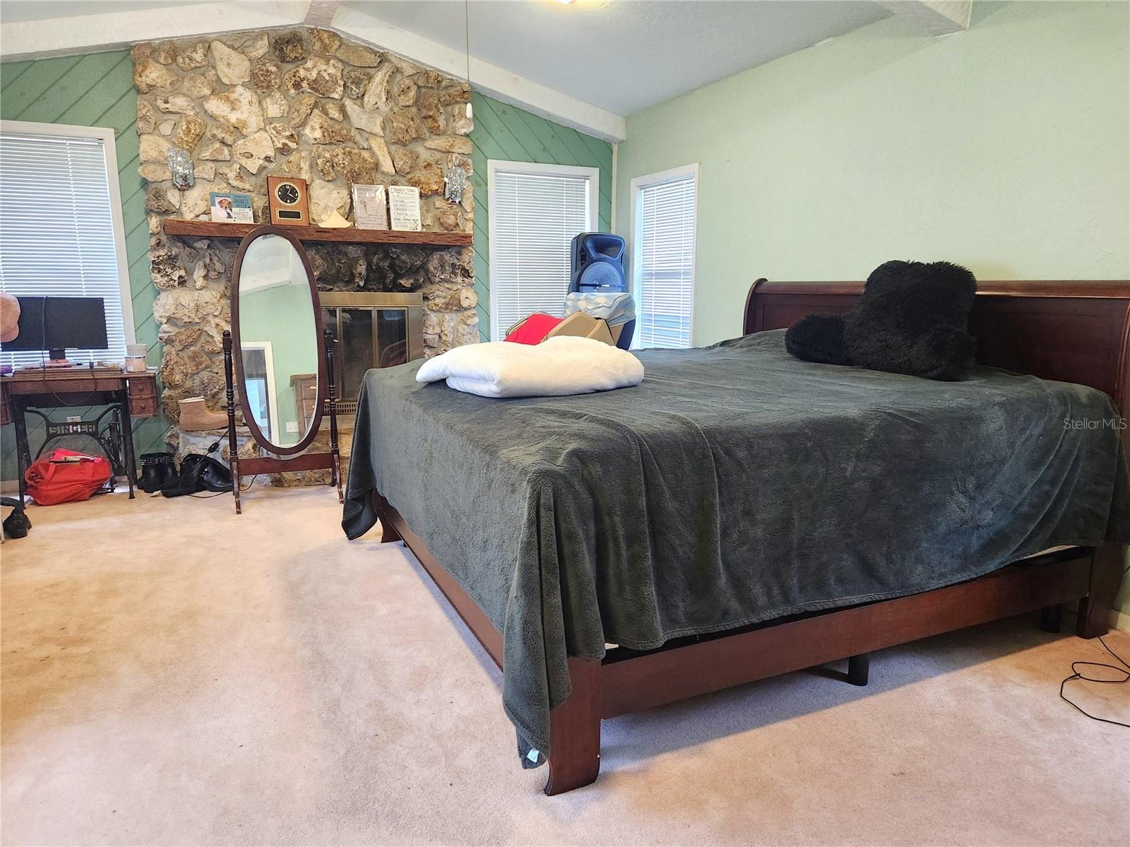 22380 NE 112TH TER, FORT MC COY, FL, 32134