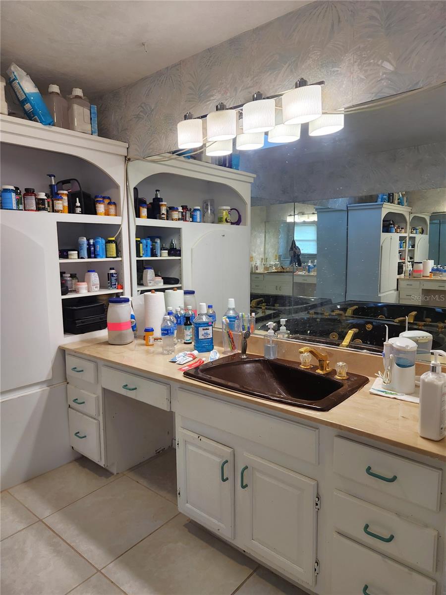 22380 NE 112TH TER, FORT MC COY, FL, 32134