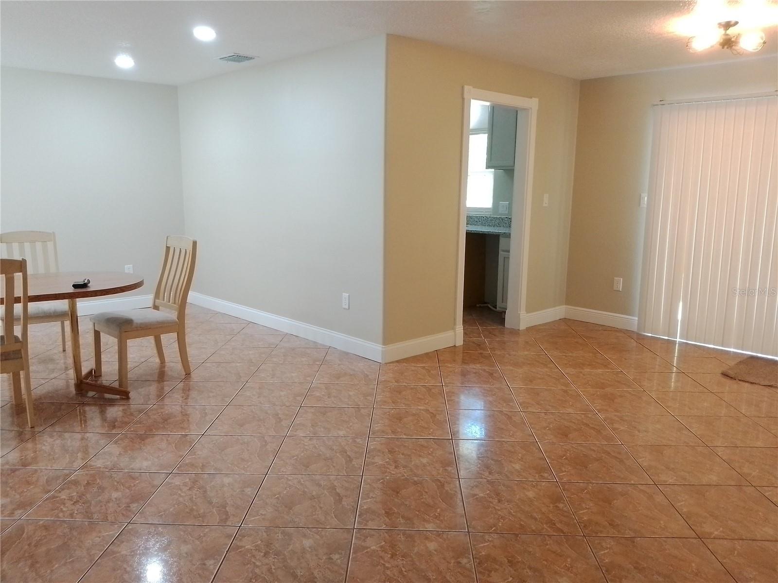 2701 S DELLWOOD DR, EUSTIS, FL, 32726