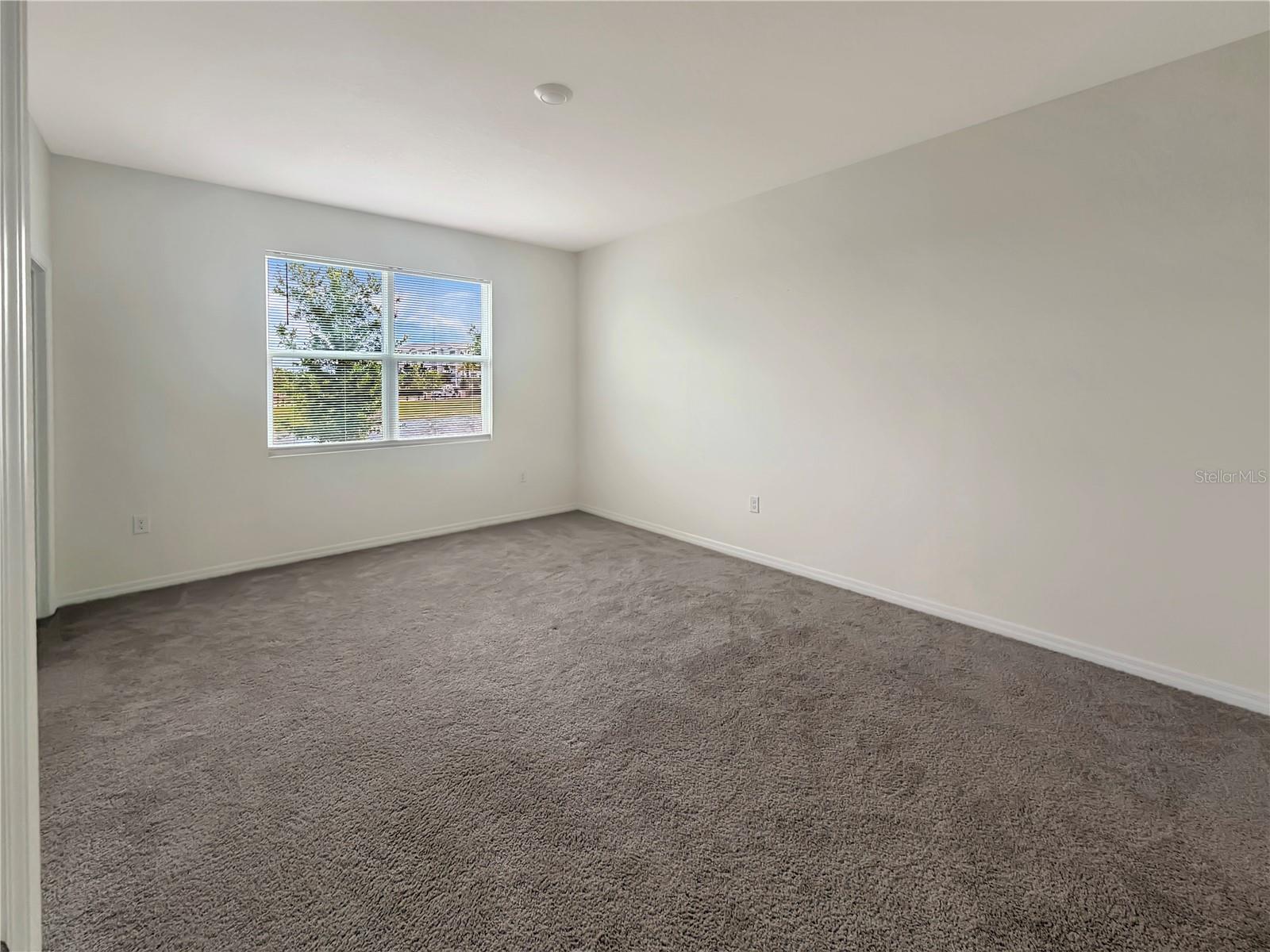 5043 STOKES WAY, WILDWOOD, FL, 34785