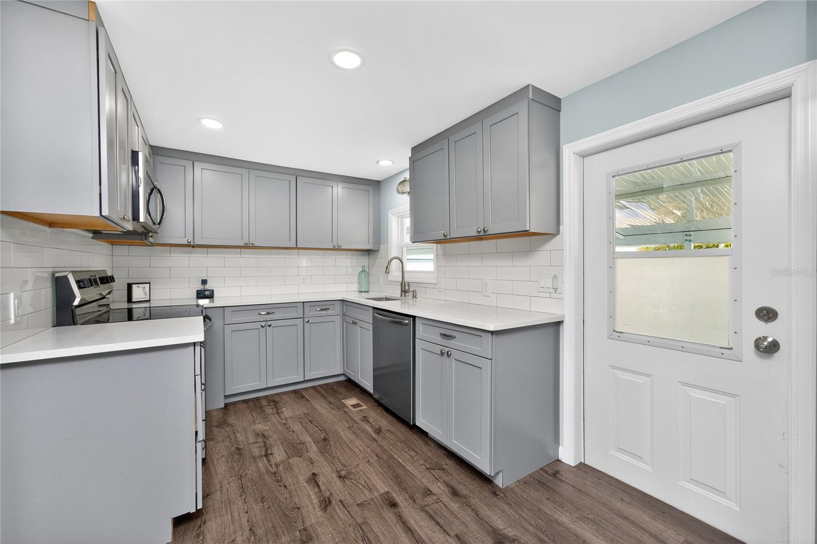 258 VIA DE LUNA, ENGLEWOOD, FL, 34224