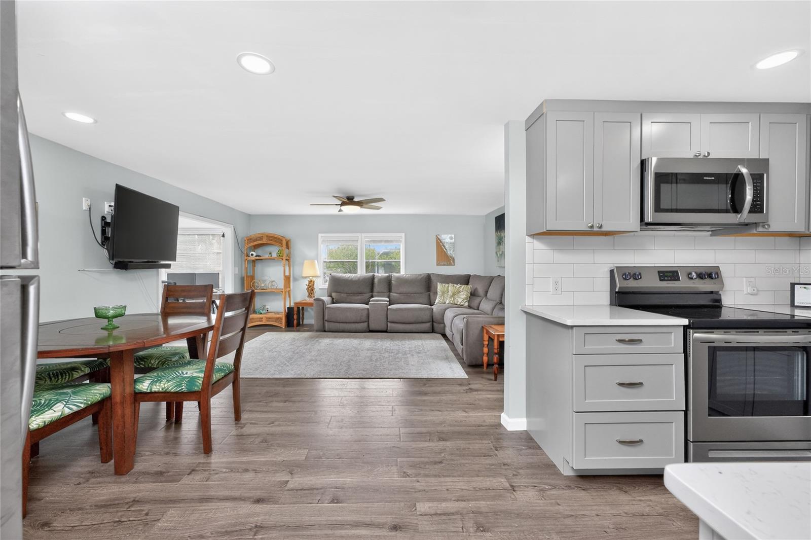 258 VIA DE LUNA, ENGLEWOOD, FL, 34224