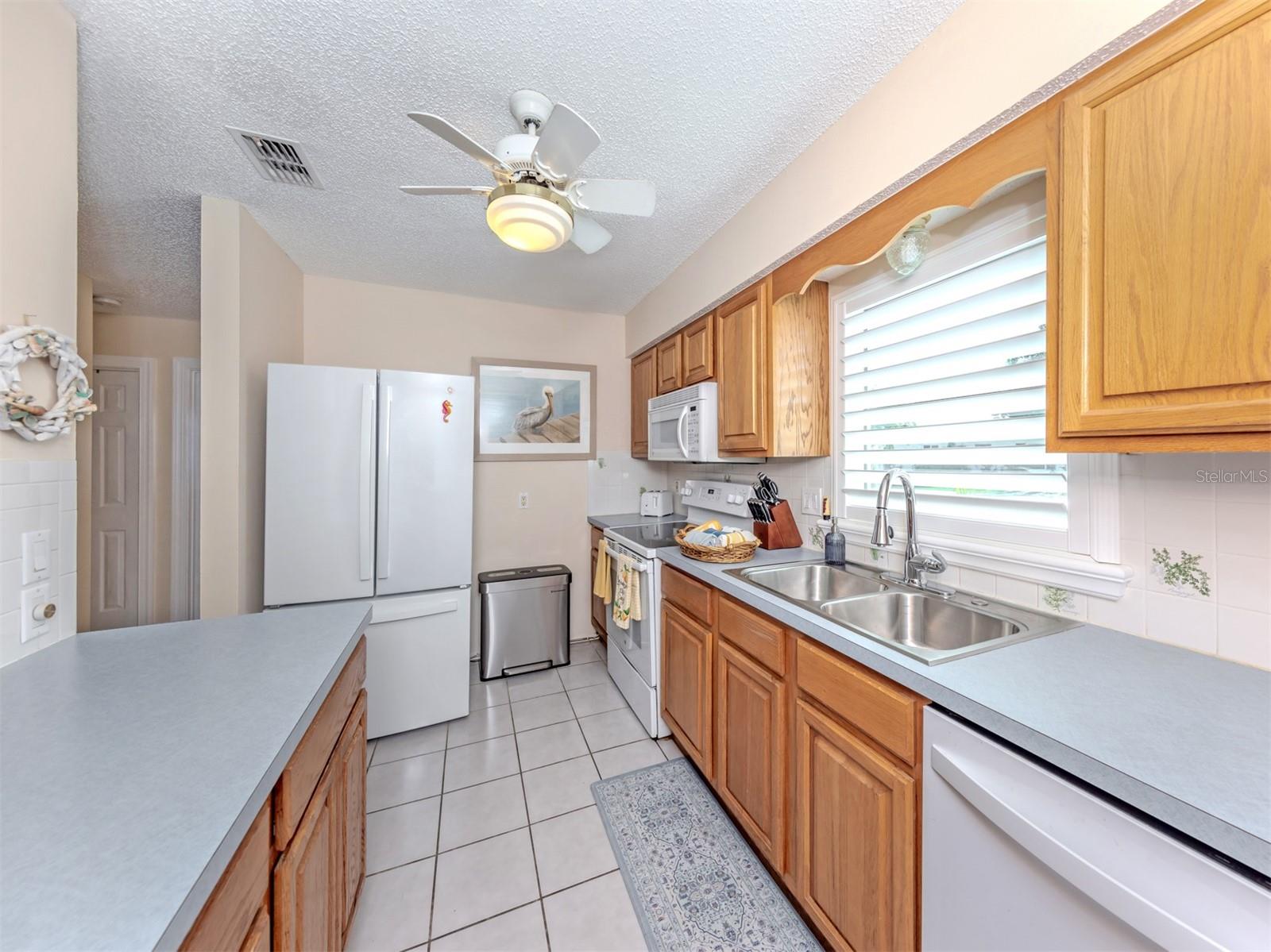 414 CIRCLEWOOD DR #H2, VENICE, FL, 34293