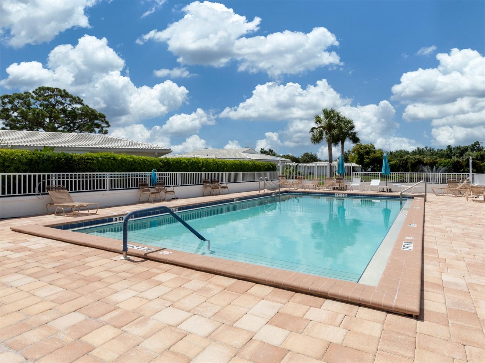 414 CIRCLEWOOD DR #H2, VENICE, FL, 34293