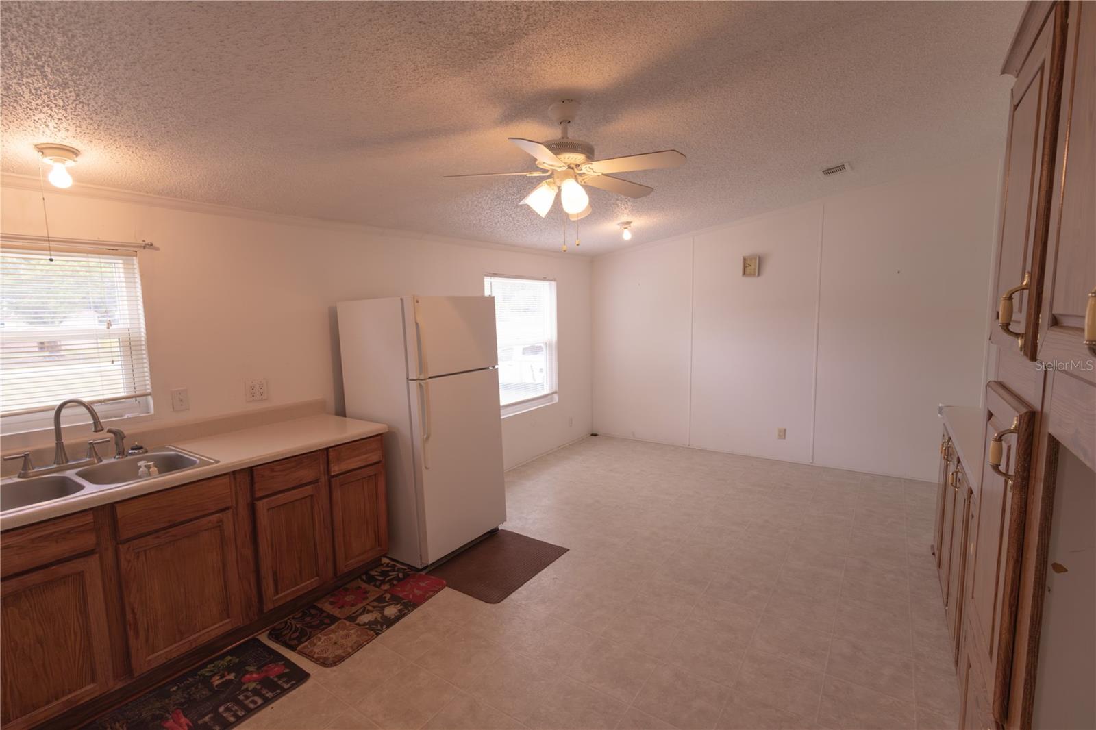 1670 BELMONT AVE, MULBERRY, FL, 33860
