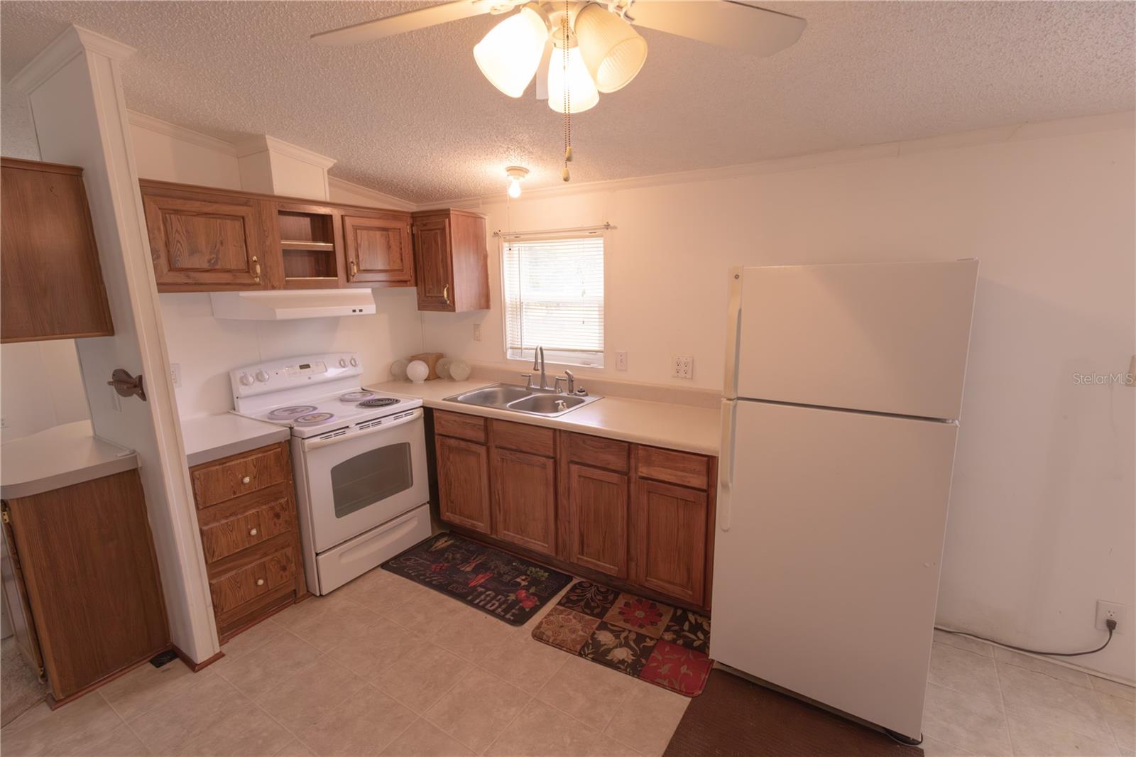 1670 BELMONT AVE, MULBERRY, FL, 33860