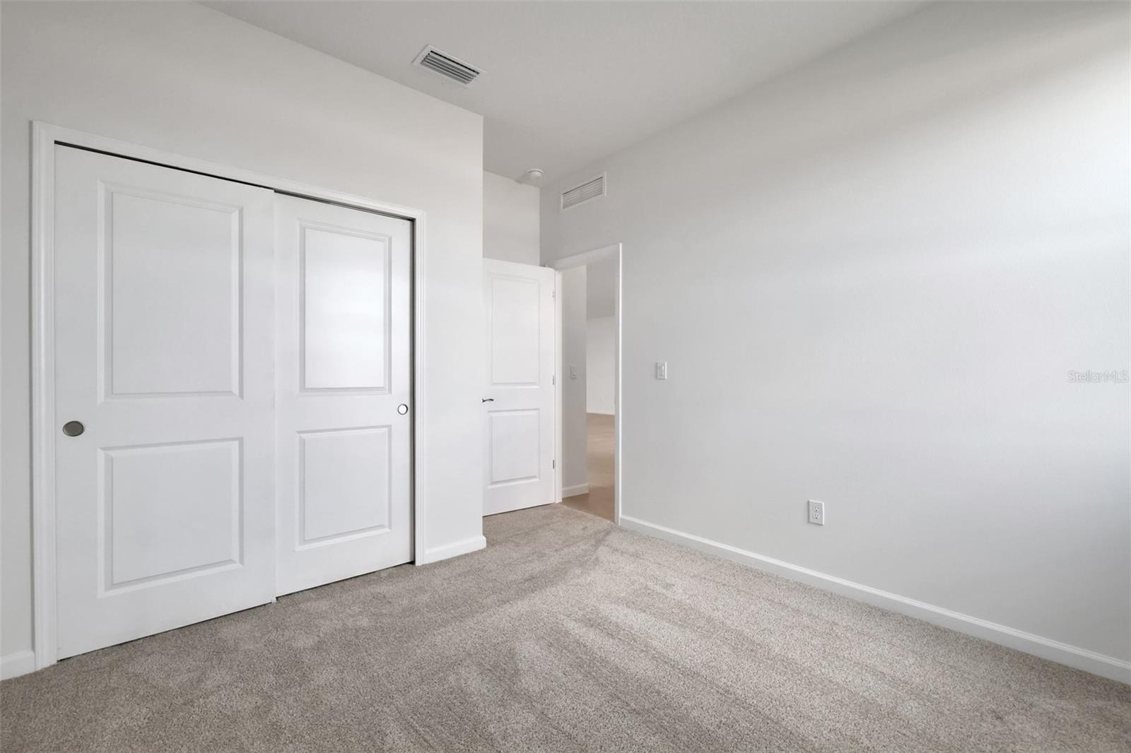 10716 NW SUNCREST LOOP, PORT ST LUCIE, FL, 34987
