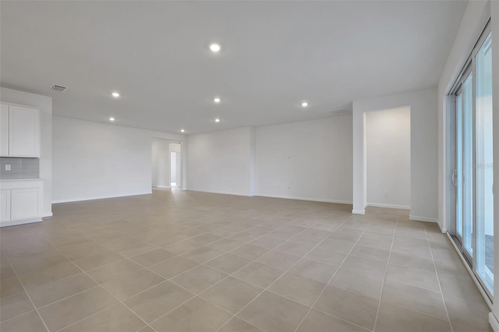 10716 NW SUNCREST LOOP, PORT ST LUCIE, FL, 34987