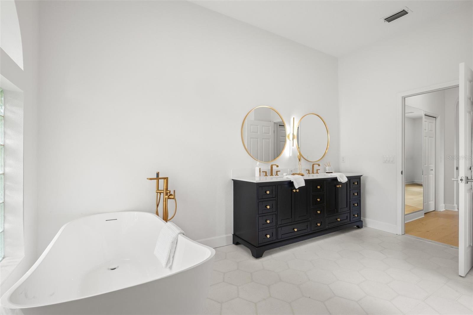 3692 JOHNATHON AVE, PALM HARBOR, FL, 34685