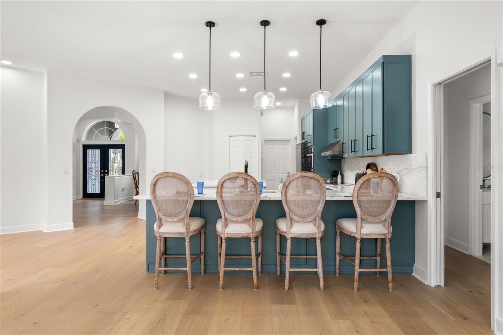 Beautiful breakfast bar