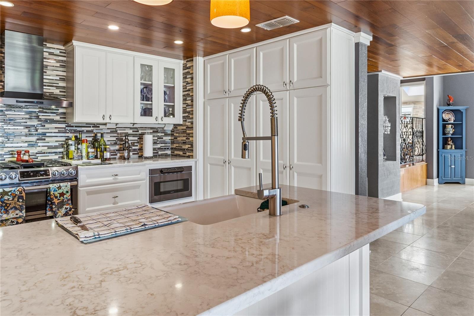 4 CASARENA CT, WINTER HAVEN, FL, 33881