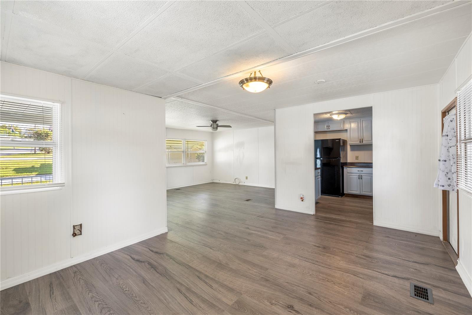 6123 RIDGEWOOD DR, ZEPHYRHILLS, FL, 33542