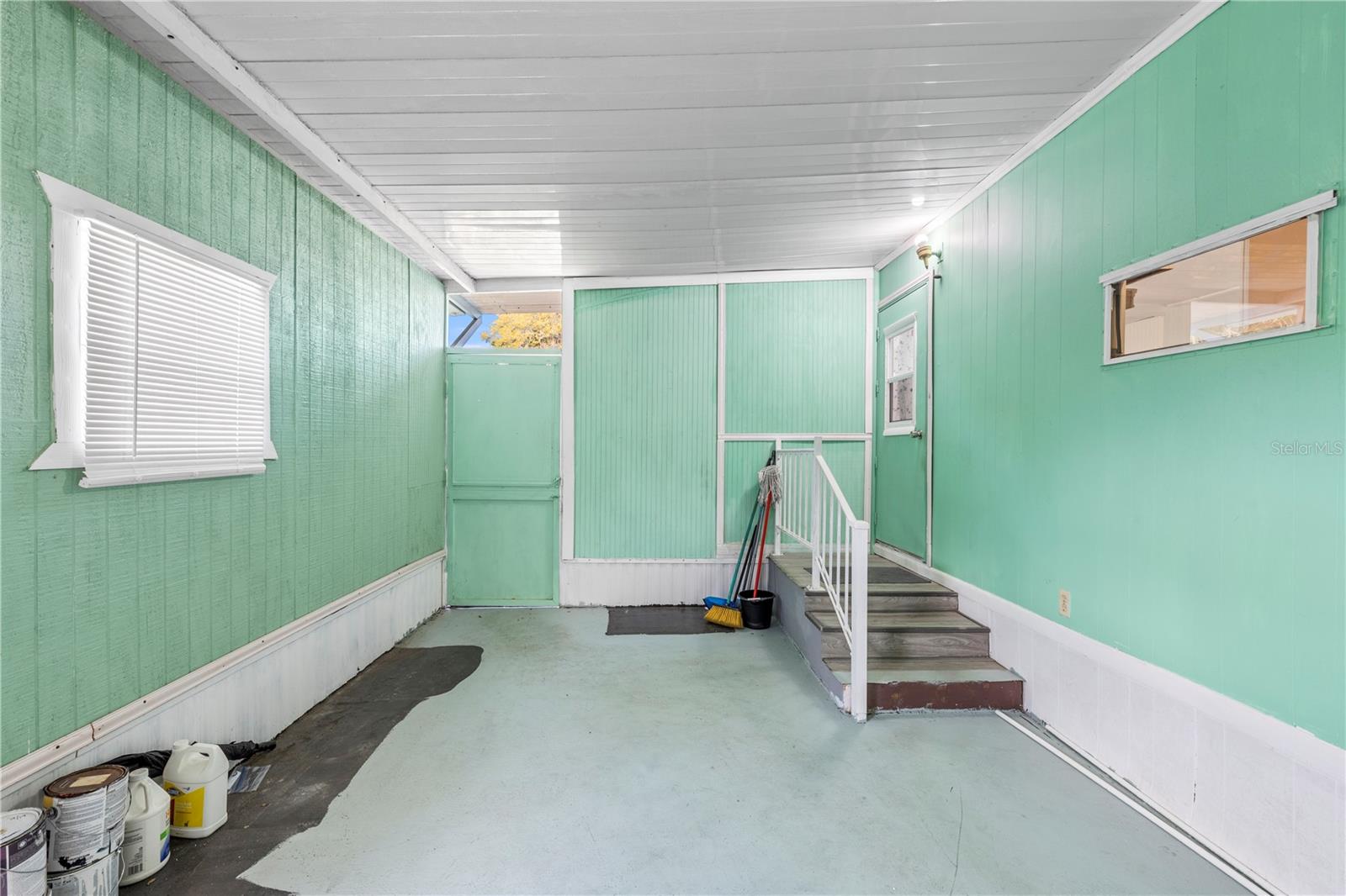 6123 RIDGEWOOD DR, ZEPHYRHILLS, FL, 33542