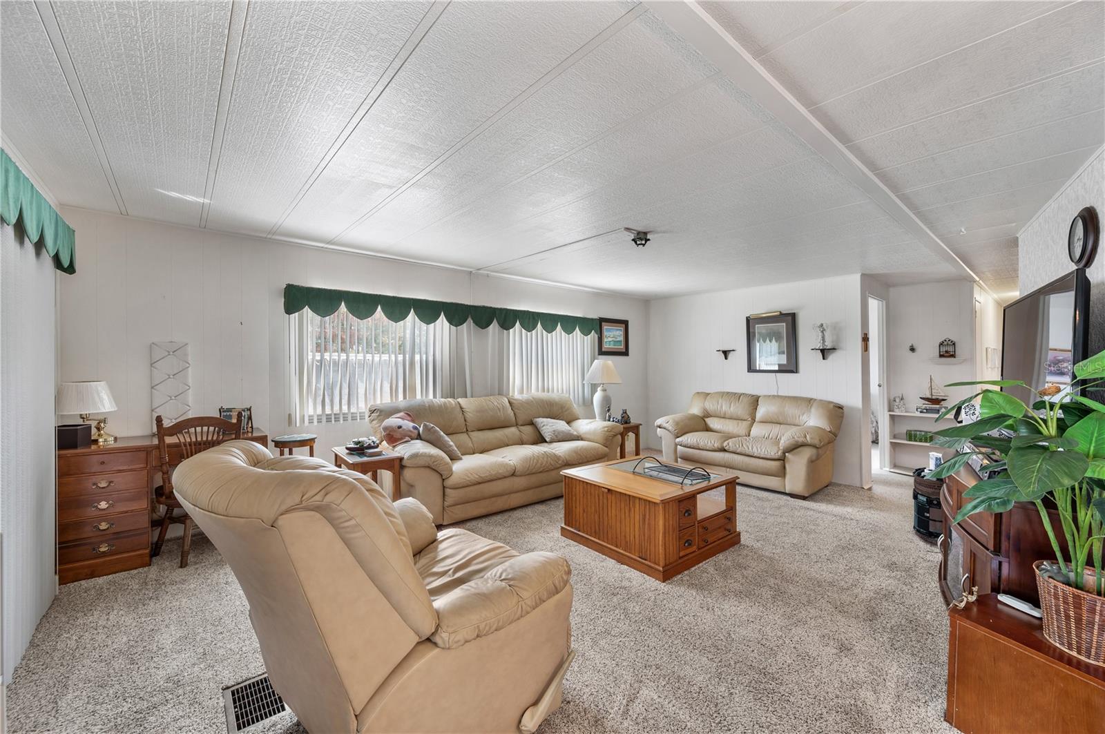 1610 REYNOLDS RD #212, LAKELAND, FL, 33801