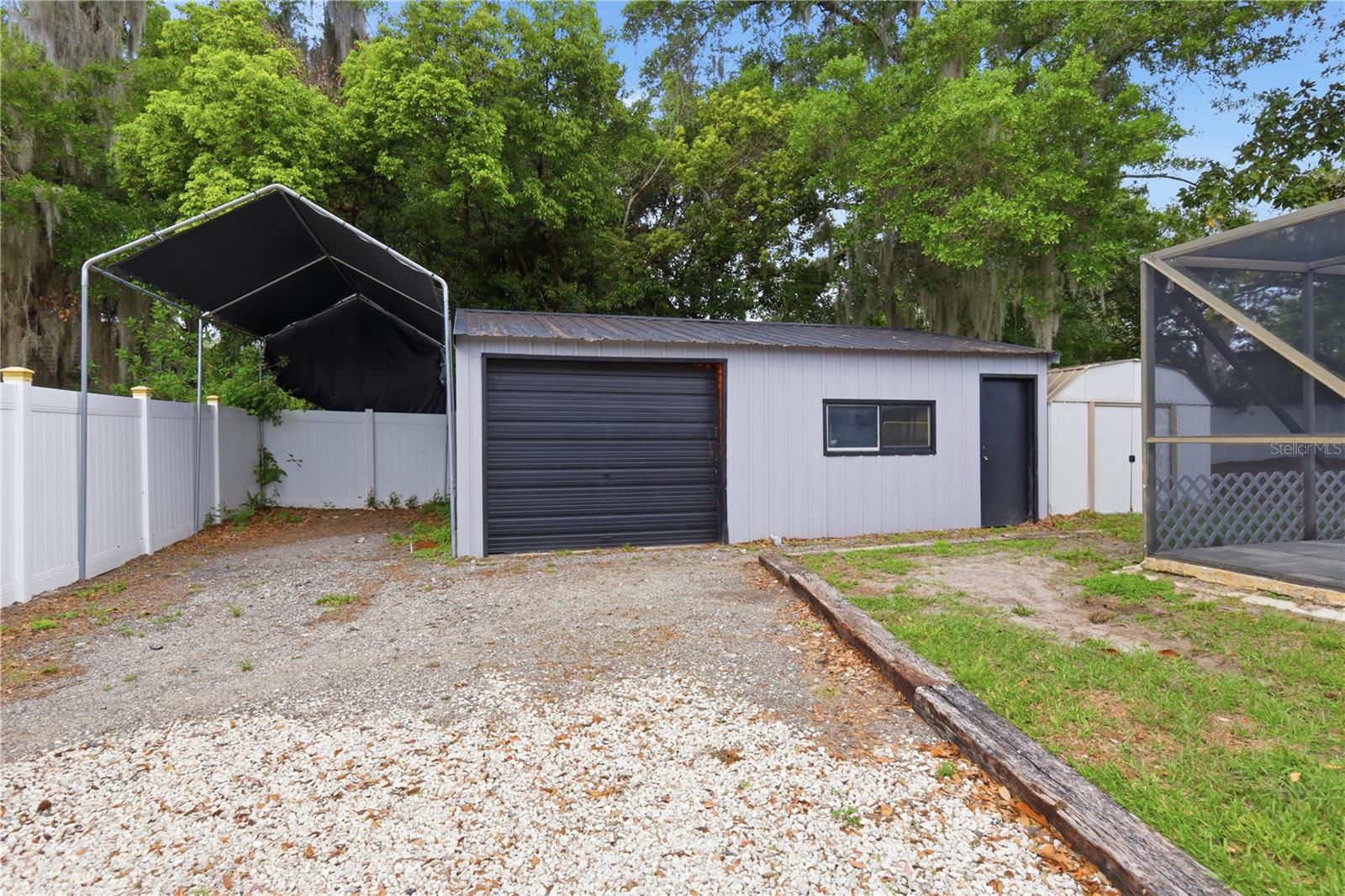 24 LILAC DR, DEBARY, FL, 32713