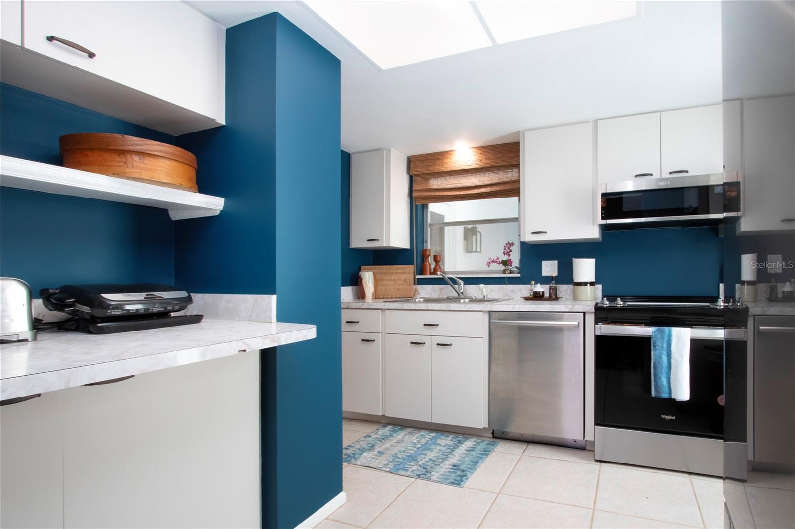 3252 WESTFORD LN #122, SARASOTA, FL, 34231