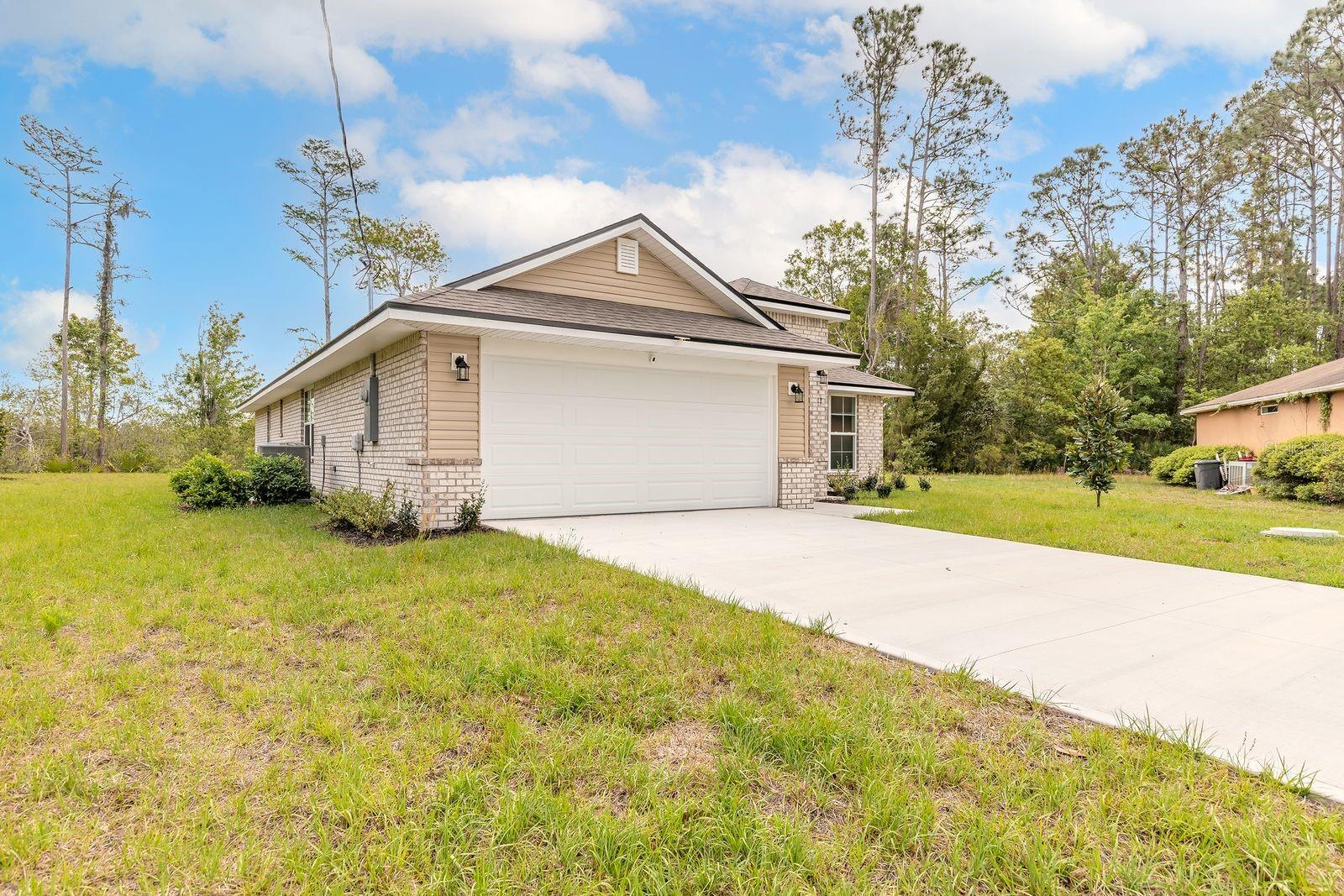 18 SQUADRON PL, PALM COAST, FL, 32164