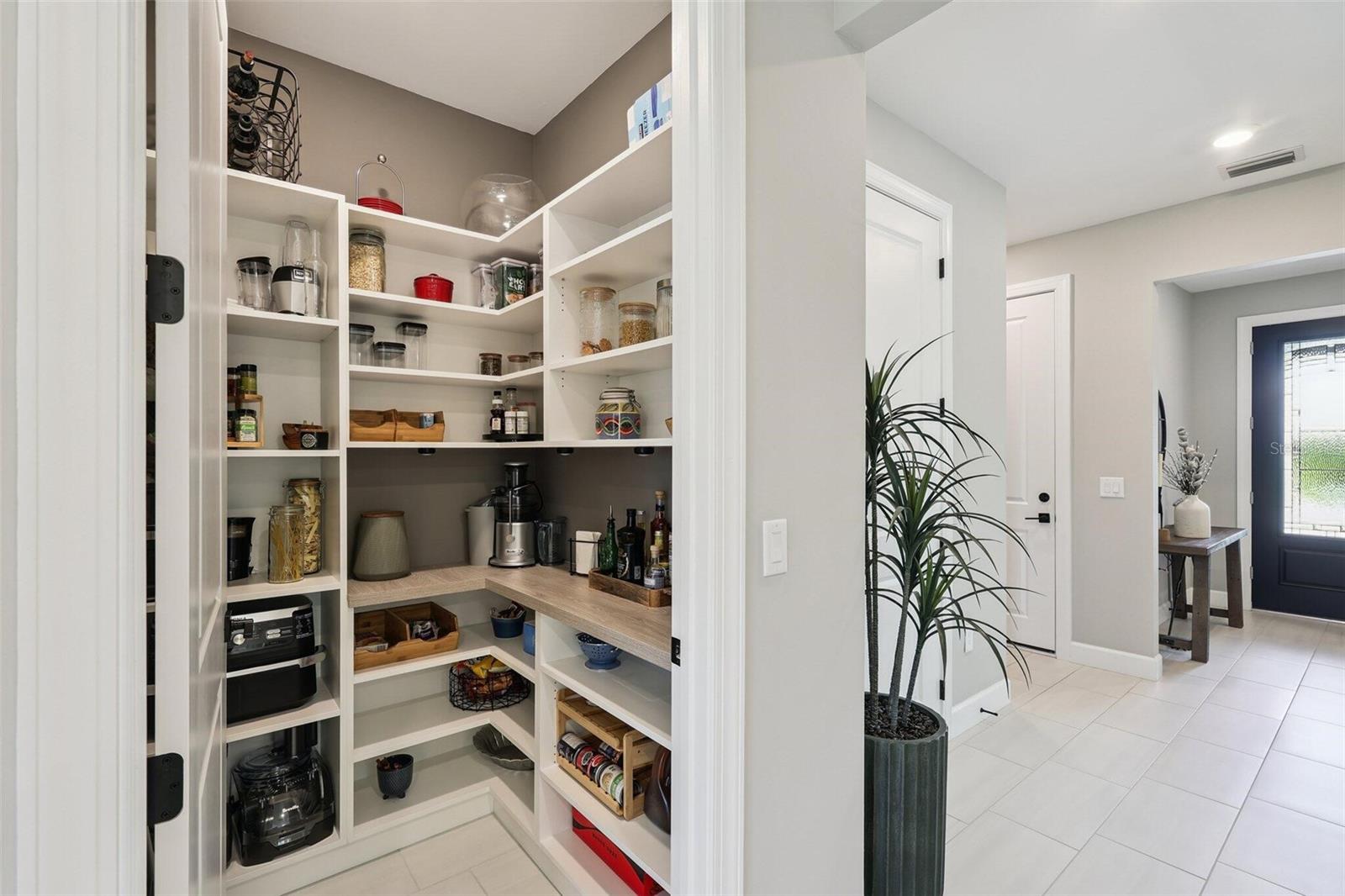 10004 CORAL SHORE DR, ENGLEWOOD, FL, 34223