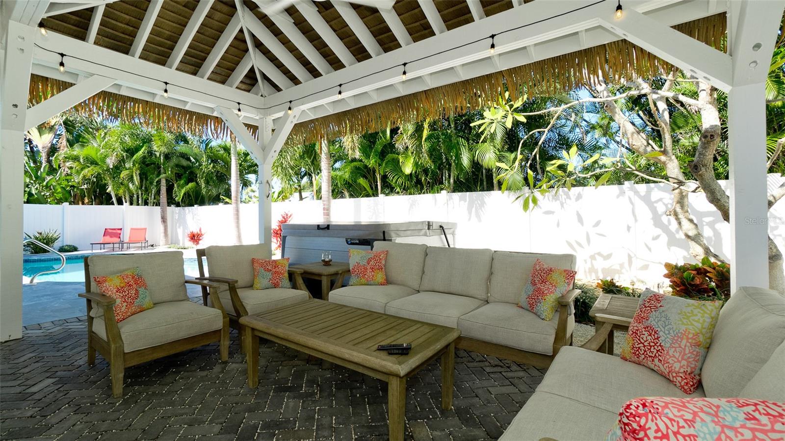 504 69TH ST, HOLMES BEACH, FL, 34217