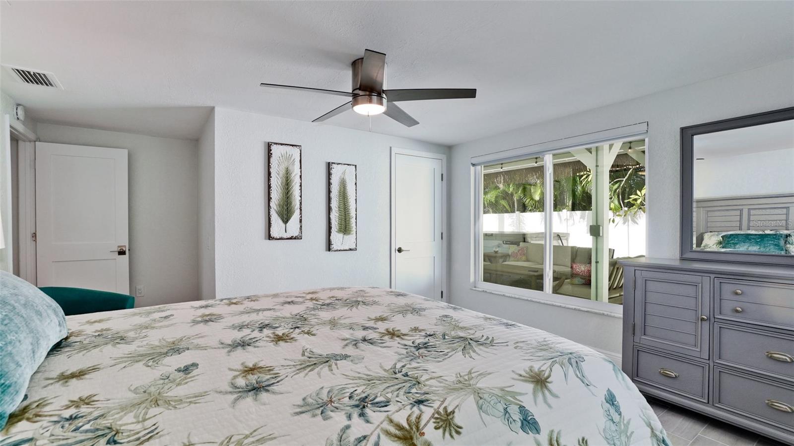 504 69TH ST, HOLMES BEACH, FL, 34217