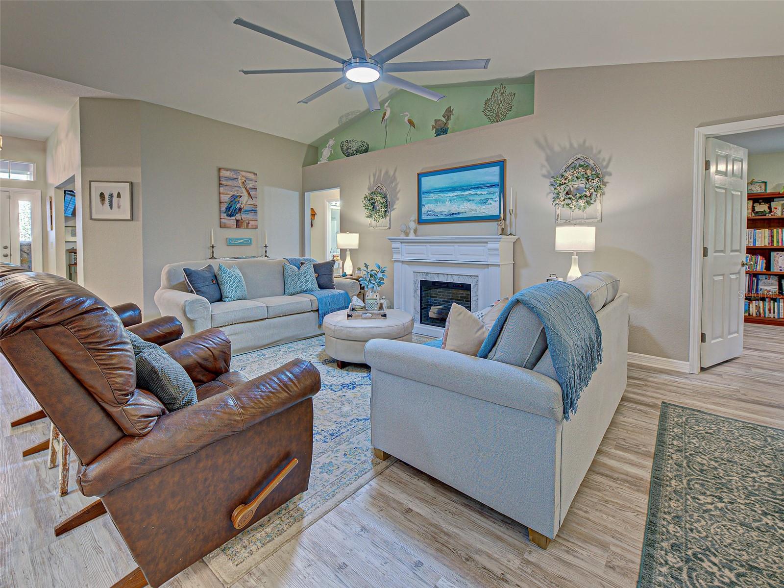 329 BAHIA BLANCA DR, PUNTA GORDA, FL, 33983