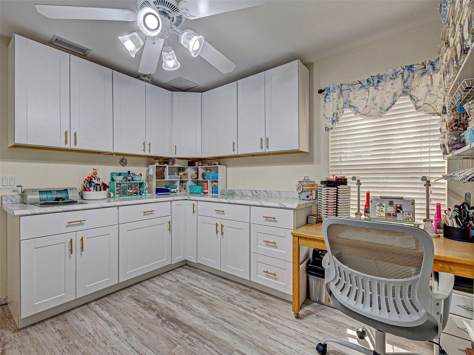 329 BAHIA BLANCA DR, PUNTA GORDA, FL, 33983