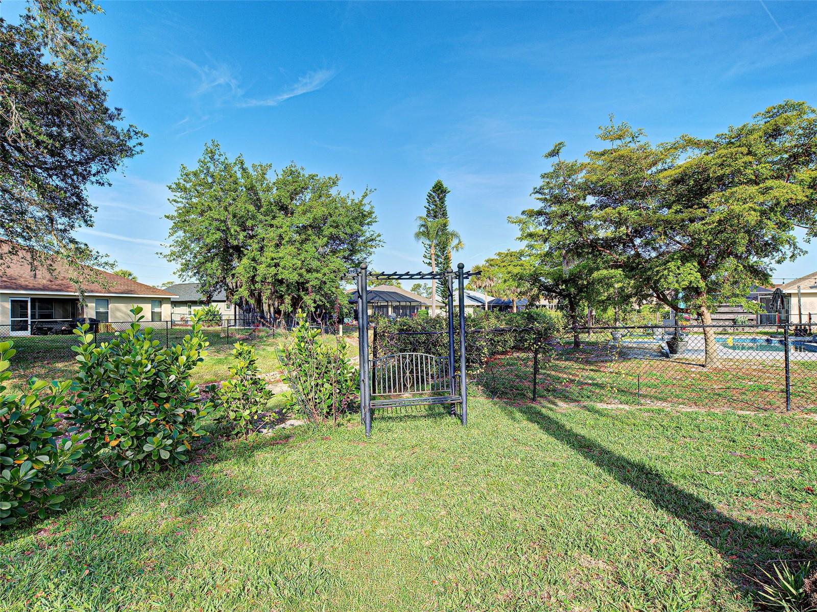 329 BAHIA BLANCA DR, PUNTA GORDA, FL, 33983