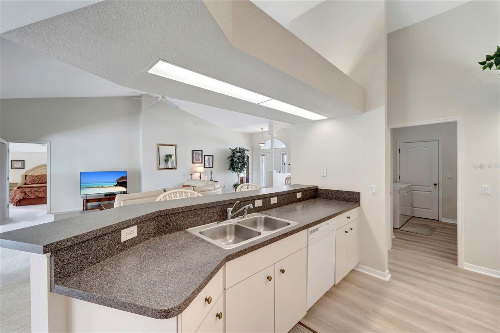 131 WHITE MARSH LN, ROTONDA WEST, FL, 33947