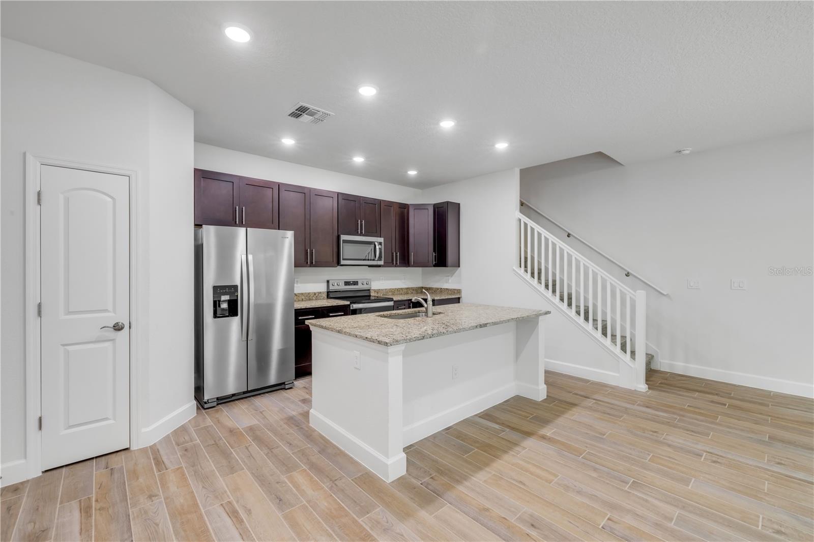 553 CORONADO COVE RD, NEW SMYRNA BEACH, FL, 32168