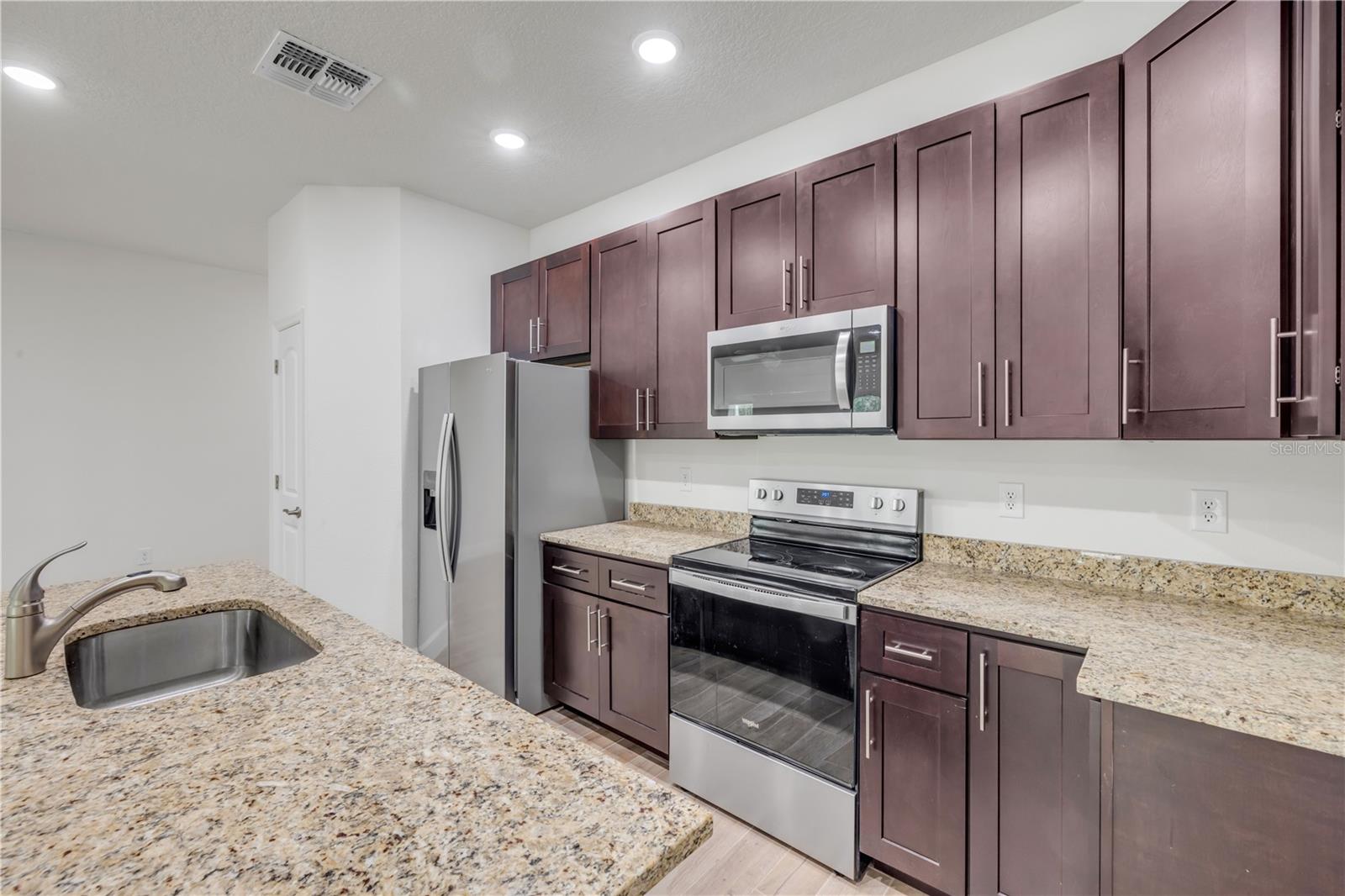 553 CORONADO COVE RD, NEW SMYRNA BEACH, FL, 32168