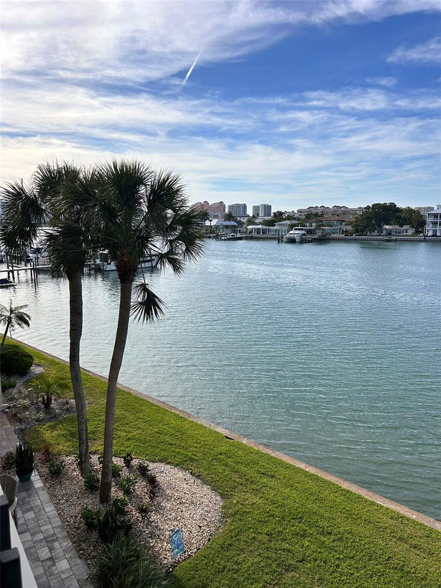 868 BAYWAY BLVD #304, CLEARWATER BEACH, FL, 33767