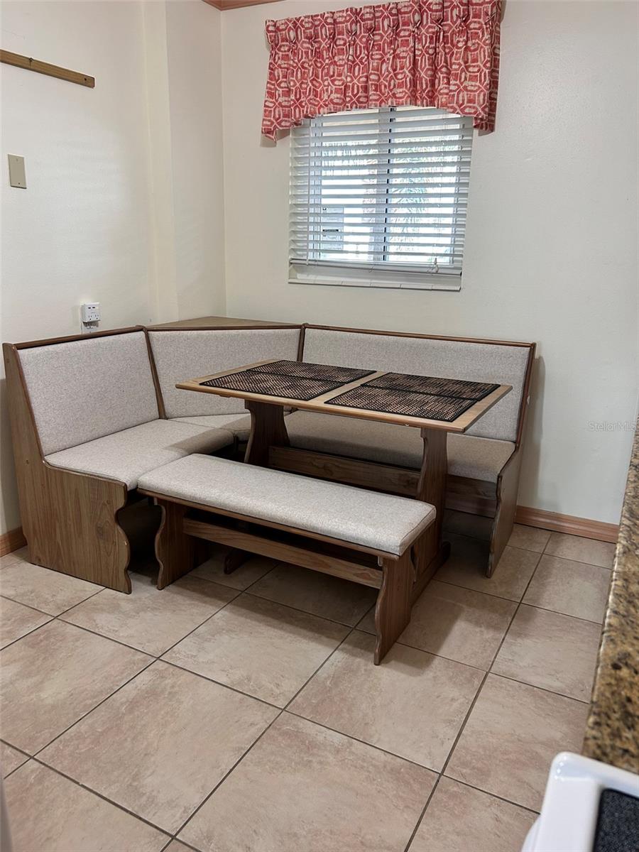 868 BAYWAY BLVD #304, CLEARWATER BEACH, FL, 33767