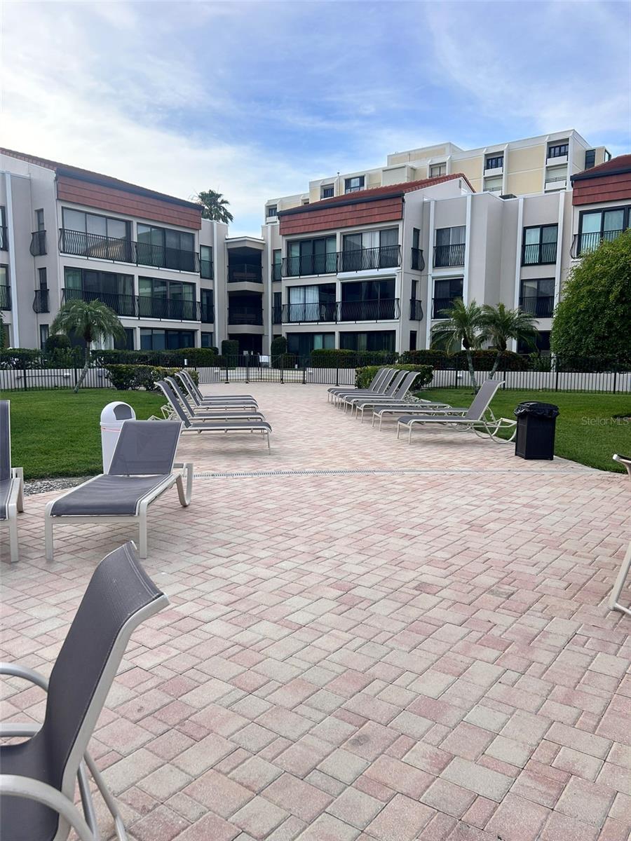 868 BAYWAY BLVD #304, CLEARWATER BEACH, FL, 33767