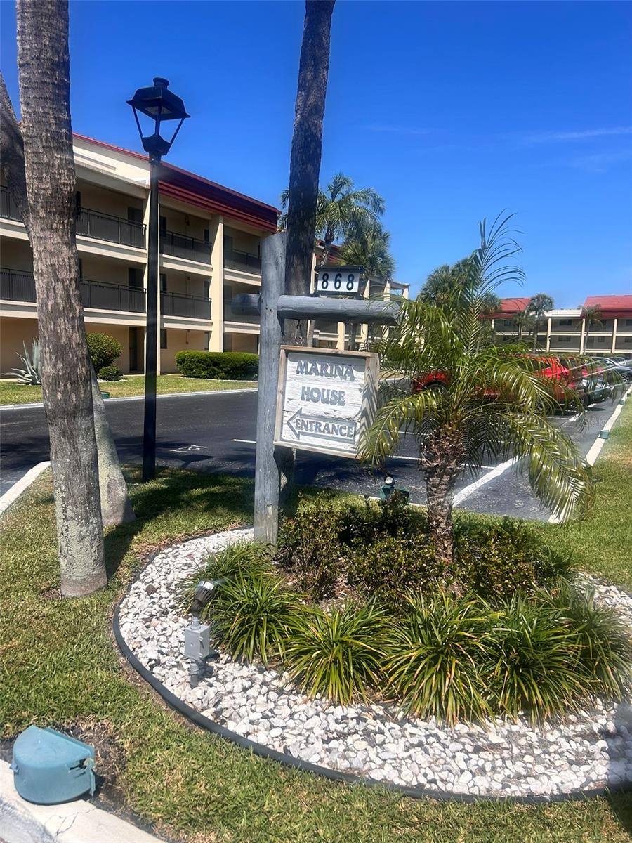 868 BAYWAY BLVD #304, CLEARWATER BEACH, FL, 33767