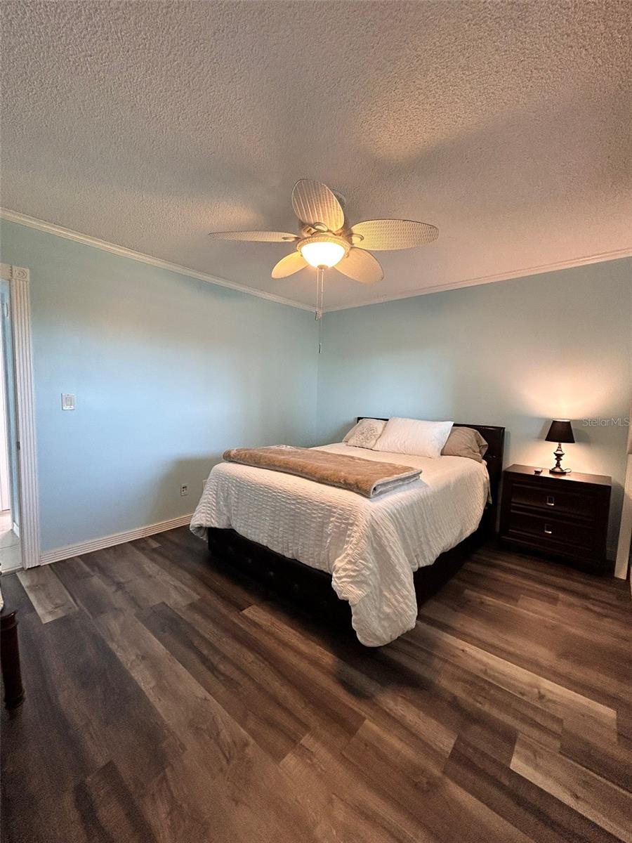 868 BAYWAY BLVD #304, CLEARWATER BEACH, FL, 33767