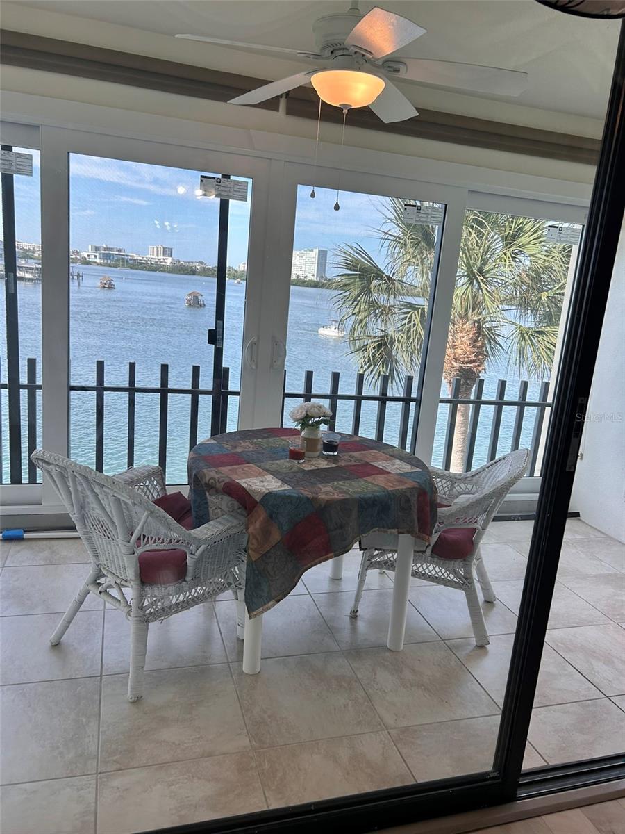 868 BAYWAY BLVD #304, CLEARWATER BEACH, FL, 33767