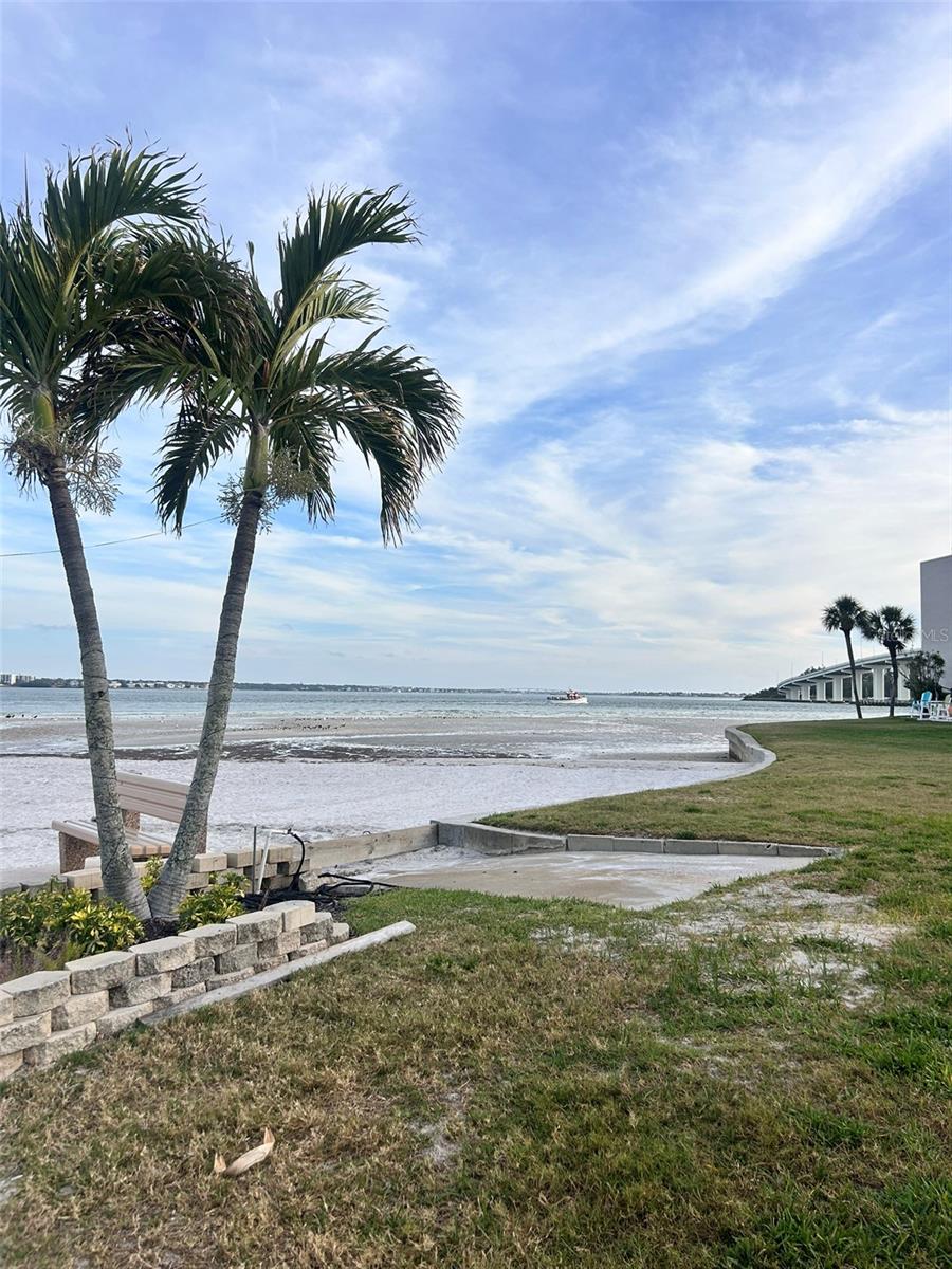868 BAYWAY BLVD #304, CLEARWATER BEACH, FL, 33767