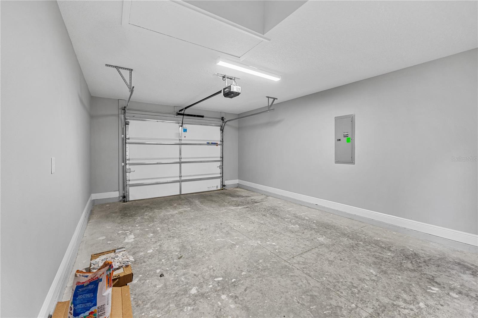 1025 CR 452A, LAKE PANASOFFKEE, FL, 33538